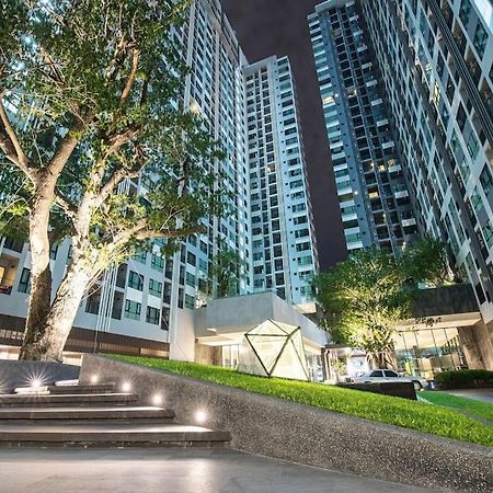 the base central pattaya seaview Bagian luar foto
