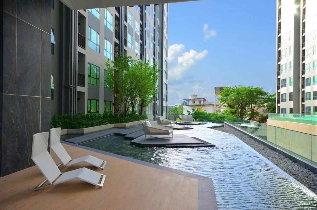 the base central pattaya seaview Bagian luar foto