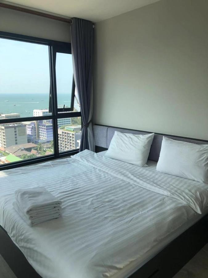 the base central pattaya seaview Bagian luar foto