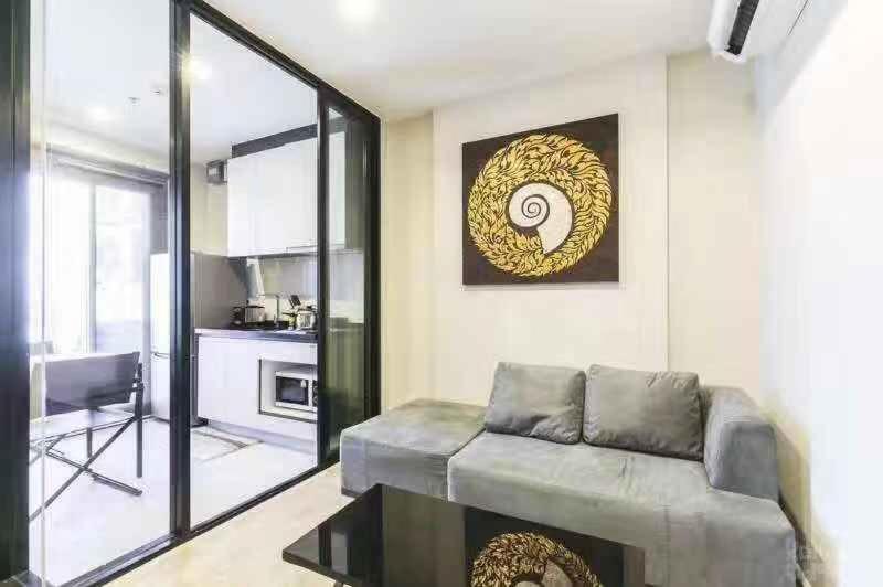 the base central pattaya seaview Bagian luar foto