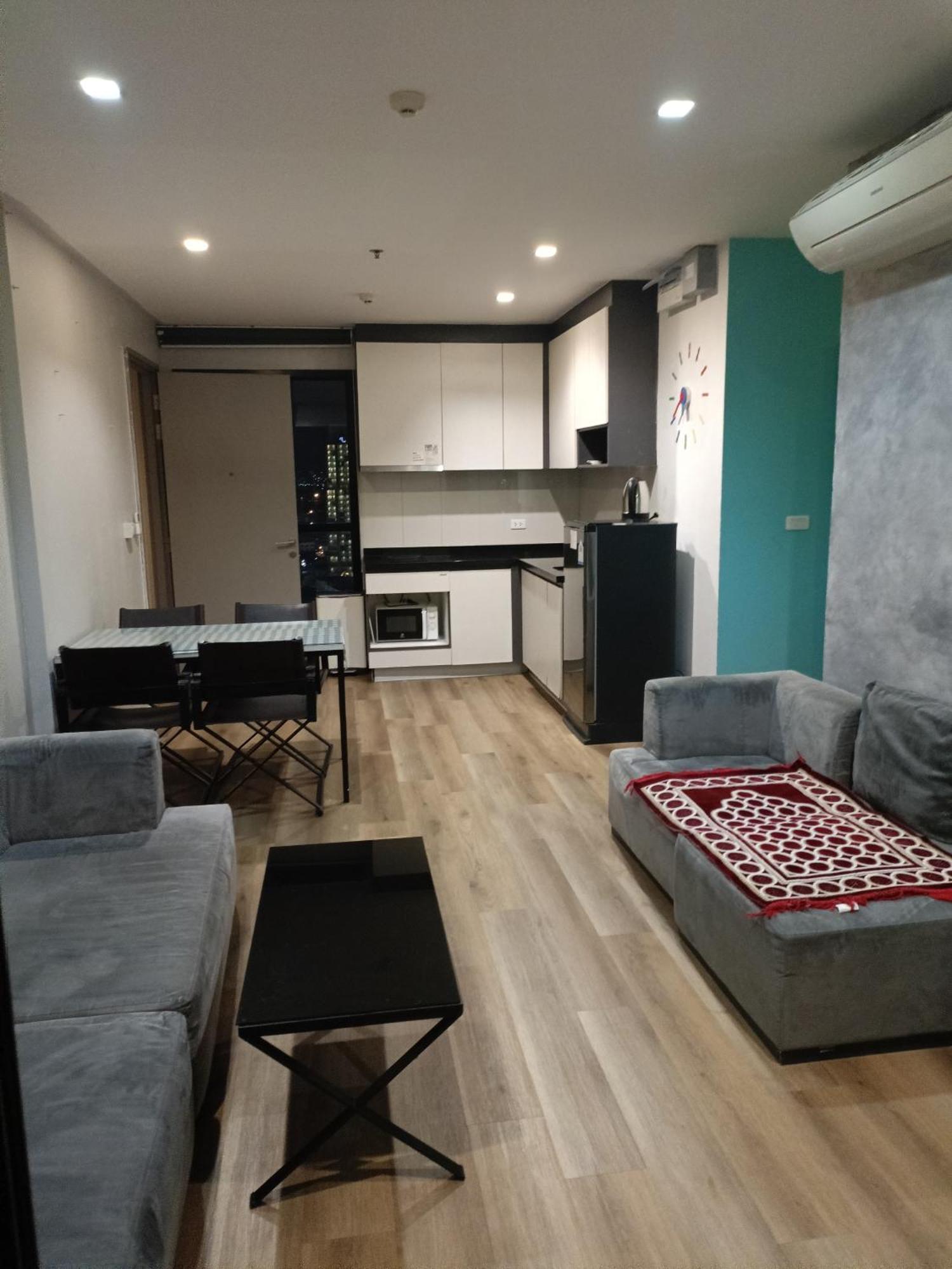 the base central pattaya seaview Bagian luar foto