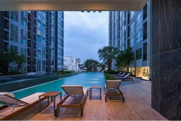 the base central pattaya seaview Bagian luar foto