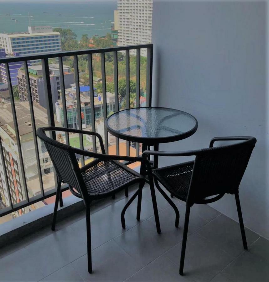 the base central pattaya seaview Bagian luar foto