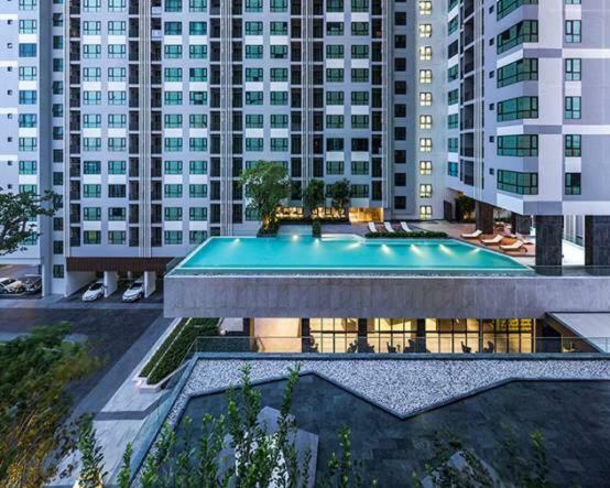 the base central pattaya seaview Bagian luar foto