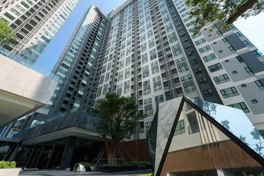 the base central pattaya seaview Bagian luar foto